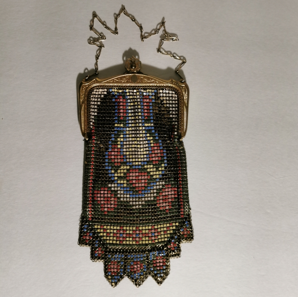 Whiting & Davis 1920's chainmail mesh Purse